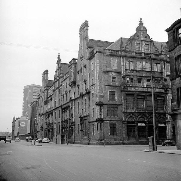 Ballater Street/ Waddell Street